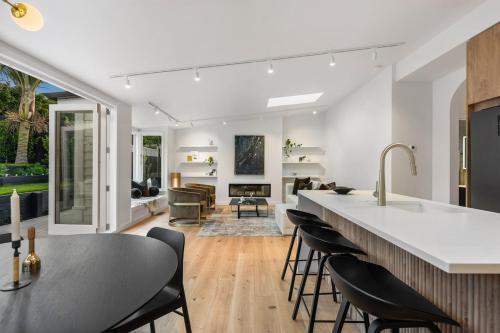 Luxury Ponsonby Villa in ويست سوبورب