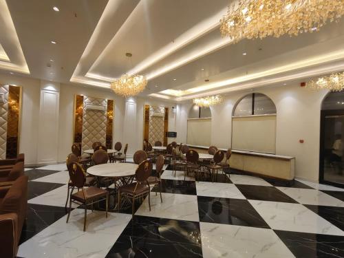 B Dot Corbett Resort 3