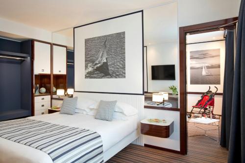 Starhotels President Room Type - Family Room (2 Adults + 2 Children)