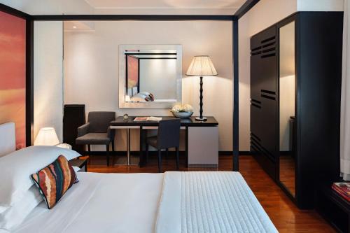 room detail thumbnail 0