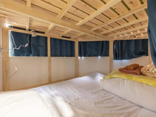 Akabane Dormitory - Share Room For Male Only 男性専用ドミトリー - 赤羽駅徒歩9分 - Wi-Fi有 - 主要駅へのアクセス良好