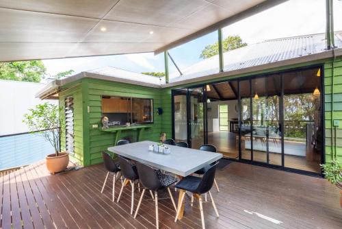 Sand Track - The Beachfront Retreat in otok sjeverni Stradbroke