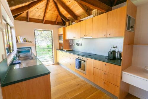 Sand Track - The Beachfront Retreat in otok sjeverni Stradbroke