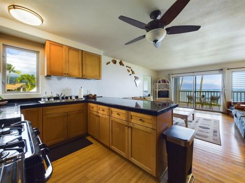 Oceanfront true 2 bedroom wlanai on Molokai in Ualapue (HI)