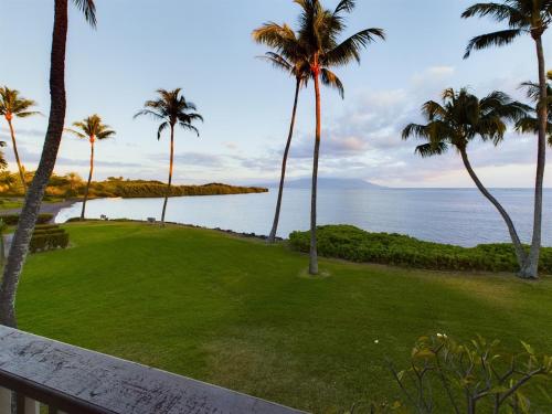 Oceanfront true 2 bedroom wlanai on Molokai in Ualapue (HI)
