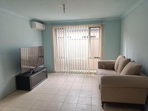 Budget Queen Room - 49a4 in Nyugat-Sydney