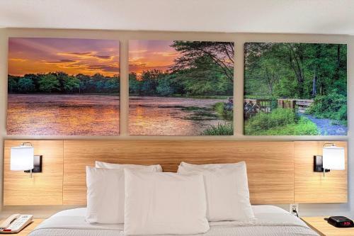 Days Inn by Wyndham Torrington in Torrington, USA