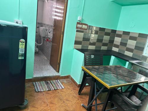 Balaji home stay in Auroville Road