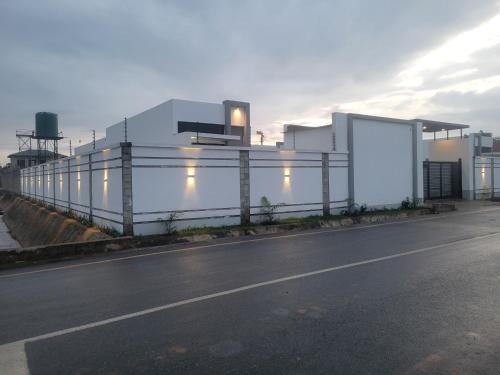 MARIGOLD APARTMENTS in Salama Park - image 2