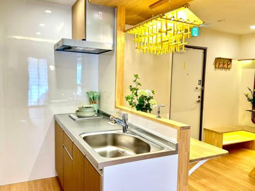 H-Tokyo Simple and Warm Rooms