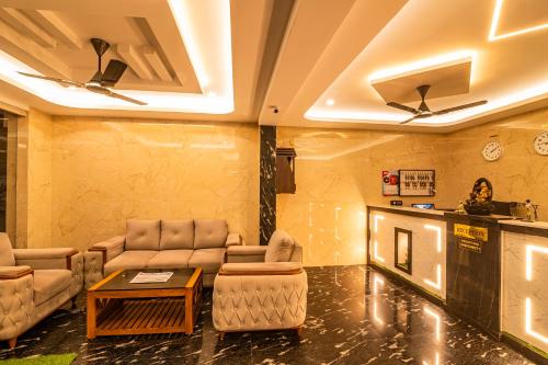 Lobby, Lakshmi Residency Chottanikkara in Manakunnam