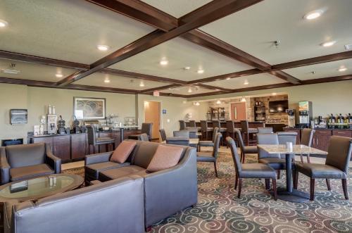 Cobblestone Inn & Suites - Ord