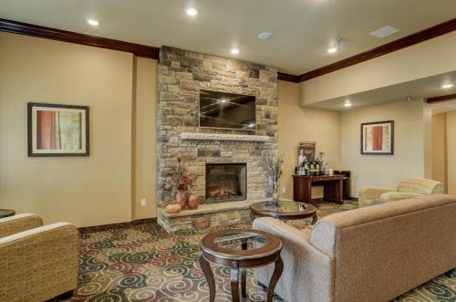 Cobblestone Inn & Suites - Ord