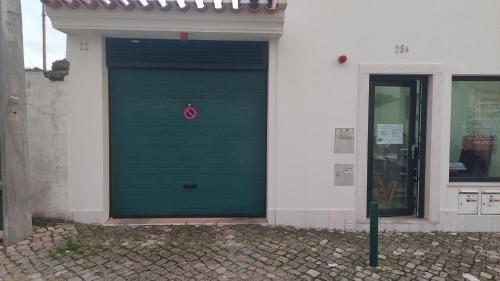 Central Triangle Lisbon-Sintra-Cascais -Apartment with Easy Access & Parking in เซาโดมิงโกส เดรานา