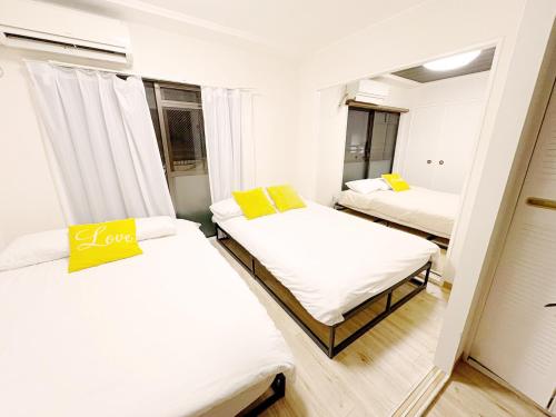 5 minutes walk from Daikokucho Station Dotonbori G301