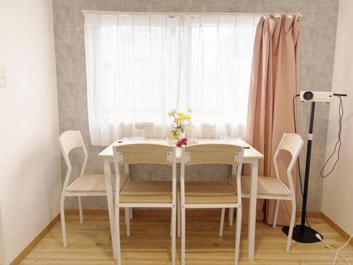 5 minutes walk from Daikokucho Station Dotonbori G301