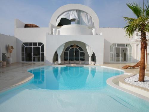 . Pool Villa Daya