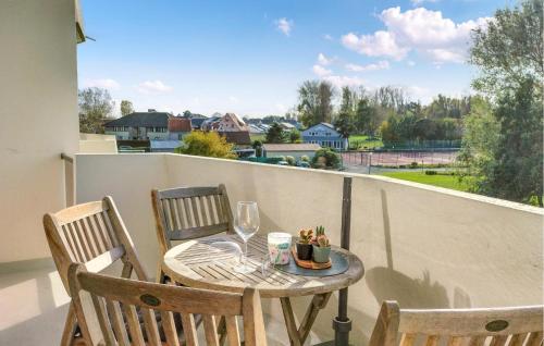 Amazing Apartment In De Haan With Wifi - Location saisonnière - Mispelburg