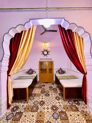 1 queen bed