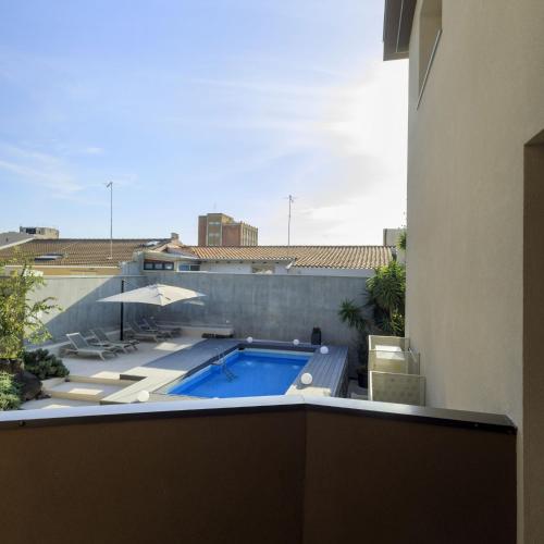 Swimming pool, Elegant accommodation in Catania-Beahost in Canolicchio