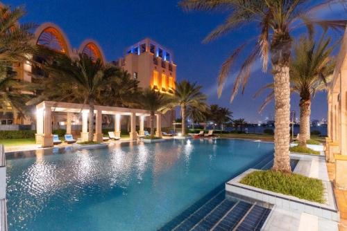 Sunset Beach Escape at Palm Jumeirah 311 by The Rosewood Vacation Homes Rental LLC in The Palm Jumeira