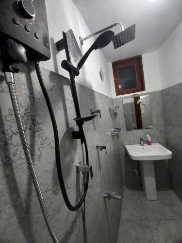 No-37 Home