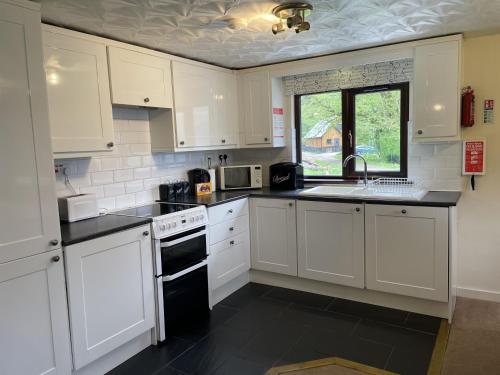 A szálláshely kívülről, Mountain Thyme Lodge in Invergarry