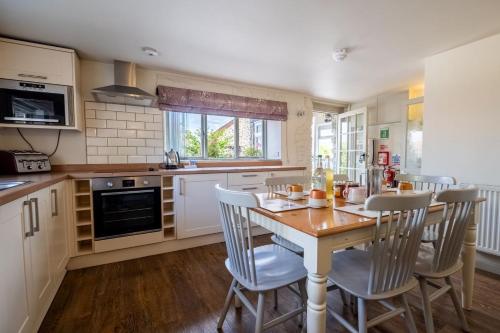 Middlewick Holiday Cottages in Glastonbury