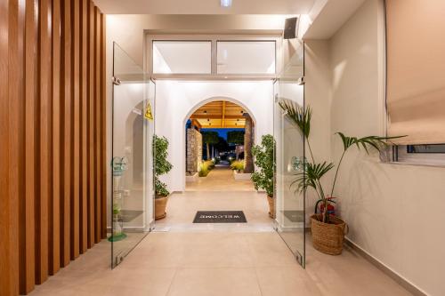 Cirillo Family Hotel-Christinas Studios 3