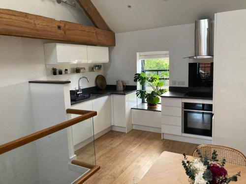 The Laws Canalside Townhouse, central Retford in Retford