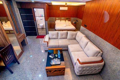 Lakshmi Residency Chottanikkara in Manakunnam