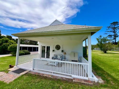 Cozy Cottage in idyllic greenery – khách sạn tại Harkerville