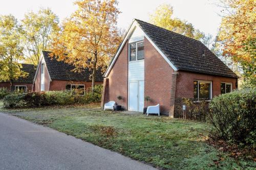 Viesnīcas āriene, Sfeervol vakantiehuis met sauna omgeving Breda - VP100 in Hoeven (North-Brabant)