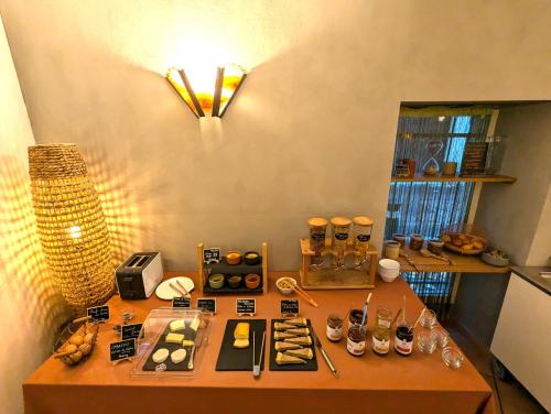 餐飲選擇, 勒夸特爾茲酒店 (Hotel Le Quatorze) in 菲雅克