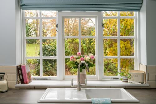 The Nest at Winnall Luxury 19th Century Cottage in Dunhampton (Worchester)