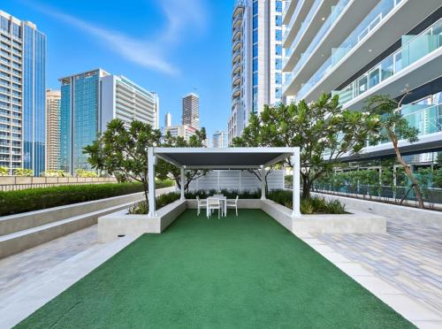 Chic City Retreat Reva Residences Business Bay, Dubaj (fotografie 9)
