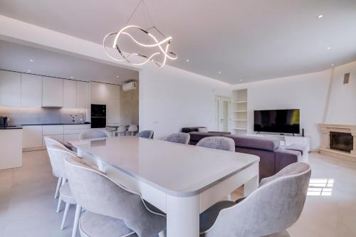 Facilities, Casa Nuria com 4 quartos, piscina e churrasco em Vale do Lobo in Vale Verde