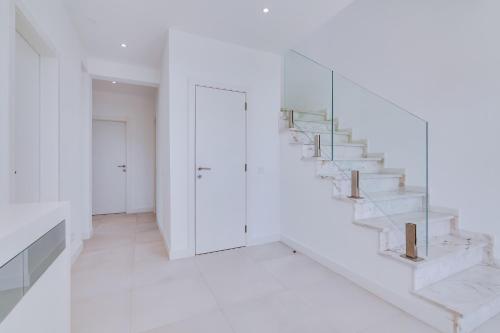 Casa Nuria com 4 quartos, piscina e churrasco em Vale do Lobo in Vale Verde