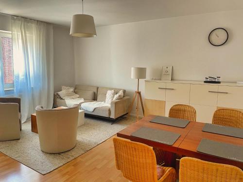 TuS-FeWo#10 3 Zimmer für Teams & Familie in Mönchengladbach, Deutschland