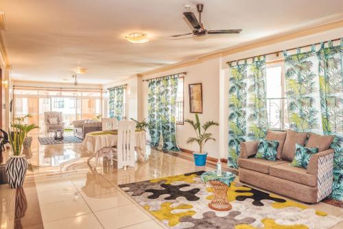 Beach-Home Stay 1st Avenue Nyali Beach in モンバサ