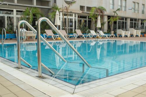 bazen, ÁTICO "TURQUESA BEACH" CON PISCINA, TERRAZA y BARBACOA (ATICO "TURQUESA BEACH" CON PISCINA, TERRAZA y BARBACOA) in Galdar