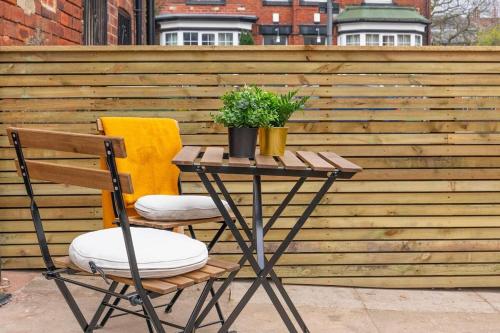 Back Claremont Grove
