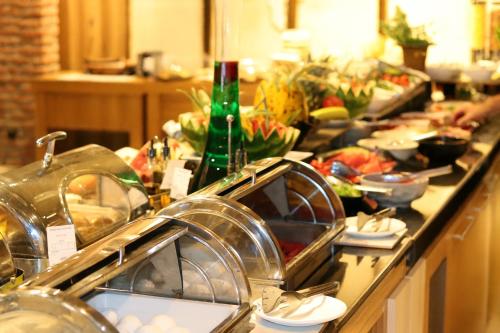 Food and beverages, Empire Hotel Istanbul in Beylikduzu