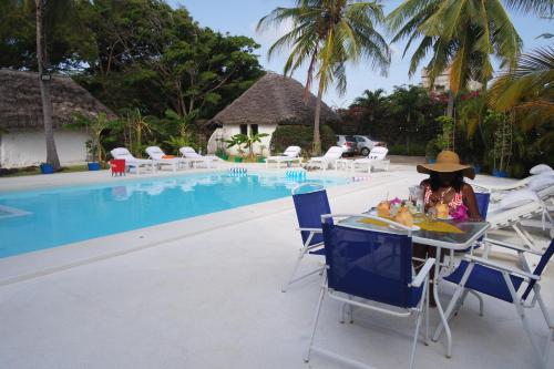 Swimmingpool, Lilys Haven in Malindi