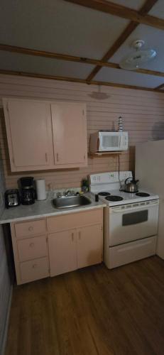 SeaShell Motel in Darnley (PE)