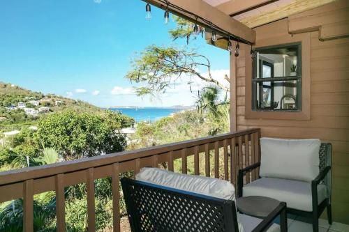 Cruz Bay Oasis Walk to Beach & Restaurants in Cruz Bay