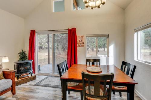 Kalispell Cabin 28 Miles to Glacier National Park! - image 8