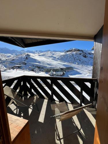 View, Appartement pied pistes a Val thorens near La Cabane
