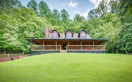 Hidden Hollow Lodge - image 8