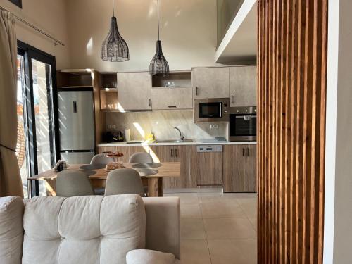 virtuve, Early Birds in Vafeios